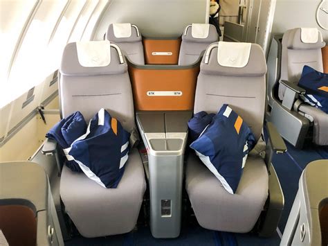 So Sweet Review Of Lufthansa Business Class On The 747 8 From New York