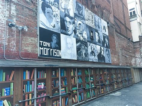 The 3 Best Boston Bookstores For Bibliophiles A Well Read Wanderer