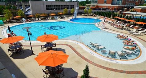 10 Greatest College Pools You Wish Were At Your School