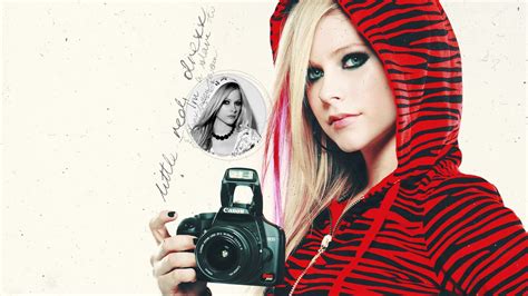 Free Download Wallpaper Avril Lavigne Singer Musician Blonde Avril