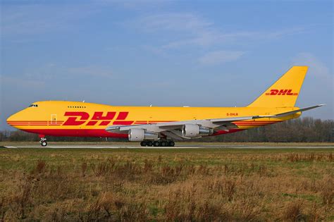 Atlas Air Worldwide Places Second 747 400 Freighter With Dhl Global