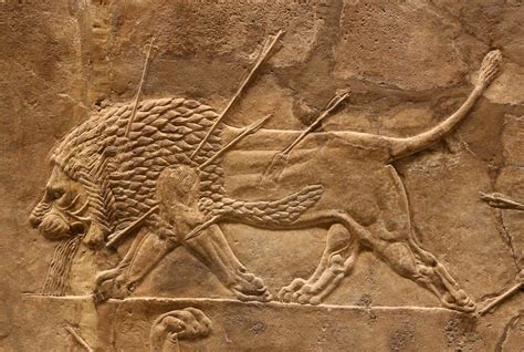 Hunting Mesopotamia Lion Carved Relief