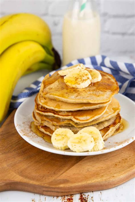 These Vegan Banana Pancakes Make The Perfect Weekend Breakfast Theyre