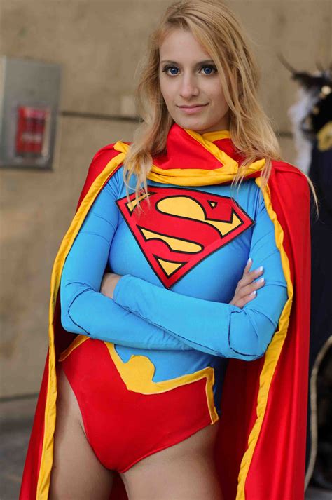 Supergirl Cosplay Hot Cosplay Cosplay Girls Supergirl Pictures