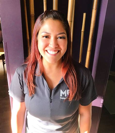 featurefriday employee feature meet tammi one of our massage therapist at our kapolei massage