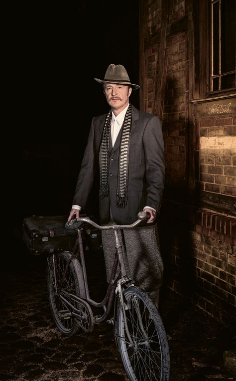 Si albrecht mayer ay naglalaro kasama ang mga ensemble ng philhamonic, ang berliner philharmonisches bläserensemble at ang berlin philharmonic. Albrecht Mayer | News | Nachgefragt bei Albrecht Mayer ...