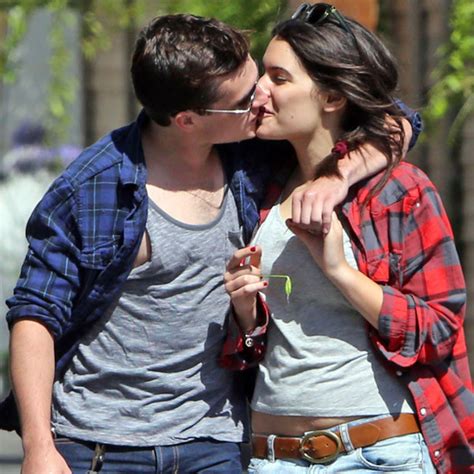 Pda Of The Day Josh Hutcherson And New Girlfriend Claudia Traisac Kiss—see The Pic E Online