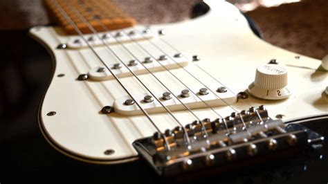 Exploring Electric Guitar Strings Choosing The Right Ones For Your Sound