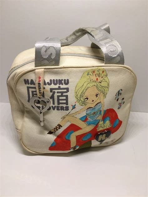 Harajuku Lovers Gwen Stefani Handbag In 2020 Handbag Harajuku Lovers Gwen Stefani