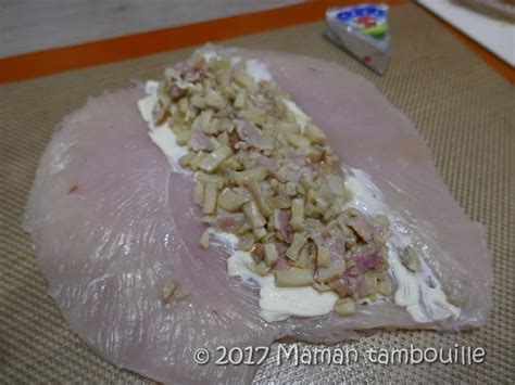 Ballotine de poulet aux champignons sauce cognac Maman Tambouille