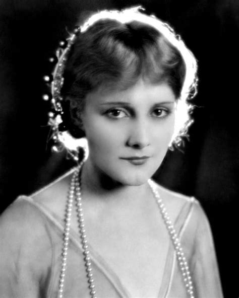 Jeanne Eagels June 26 1890 October 3 1929 Was An American Stage