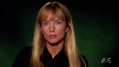 Watch Celebrity Ghost Stories S02:E11 - Rebecca De Mornay ...