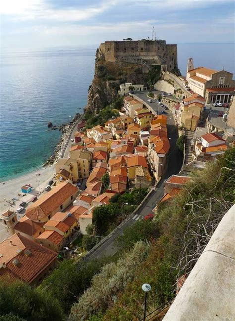 Tripadvisor has 820,885 reviews of calabria hotels, attractions, and restaurants making it your best calabria resource. Scilla and its Castle, Calabria, Italy | Italy photography ...
