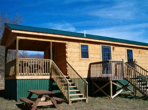 Riverfront getaway, waterfront villa | elkins, wv. Smoky Mountains Riverfront Cabin Rentals Smoky Mountain ...
