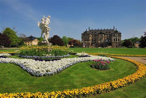 Der große garten ist mit etwa 2 quadratkilometer größter und schönster park dresdens. Palais im Großen Garten | Großer Garten, Dresden, Germany ...