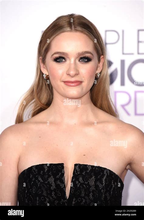 Greer Grammer Arrives At The People S Choice Awards At The Nokia