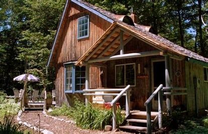 Don't miss out on these lodge. Romantic Cabins near Pictured Rocks National Lakeshore ...