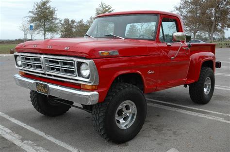 1971 Ford F100 Step Side 4×4