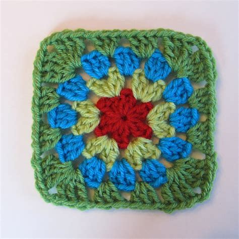 Download Little Circle Square Tutorial