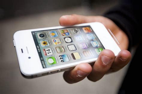 How To Upgrade Iphone 4s To Ios 8 Popsugar Tech