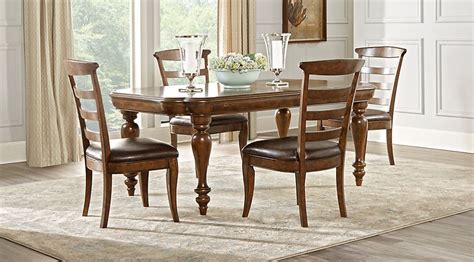 The amina dining room set is placed in a way that draws immediate attention as soon as you enter the room. Cindy Crawford Home Notting Hill Cherry 5 Pc Dining Room ...
