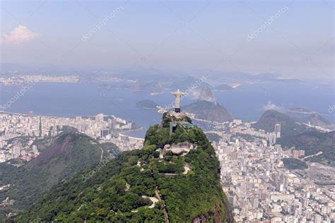 Christ Redeemer In Rio De Janeiro Stock Editorial Photo © Mangostock