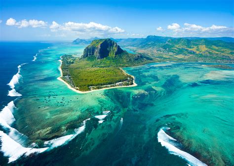 Mauritius Celebrates 50th Anniversary With Free Trips For Uk Travel Agents