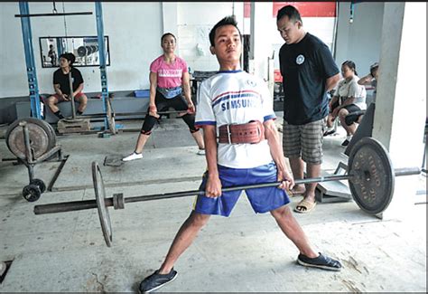 Young Weightlifters Train At The Elephant Club A Private