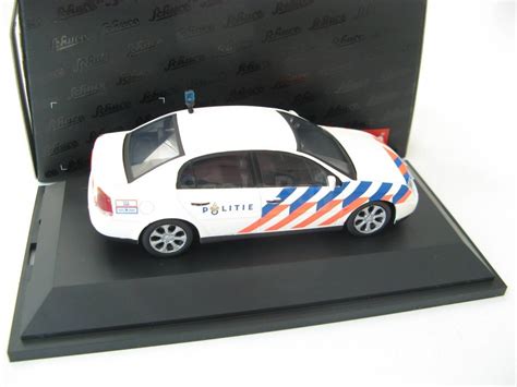 Im europäischen teil der niederlande ist die polizei seit anfang des jahres 2013 zentral organisiert (nationale politie).für den karibischen teil der niederlande (bonaire, sint eustatius, saba) gibt es ein eigenständiges polizeikorps, das korps politie caribisch nederland. Opel Vectra Politie (Polizei Niederlande) Редкий Шуко ...