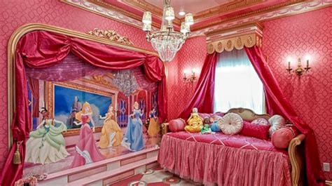 Disney Princess Bedroom Decorating Disney Princess Bedroom Princess Theme Bedroom Princess