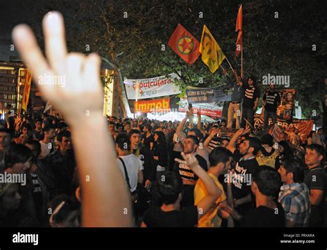 June 7 2013 Istanbul Turkey Kurdish Activists From The Outlawed