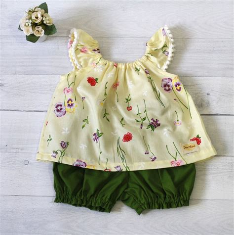 Baby Girl Clothes Spring Floral Top With Green Bloomer Etsy Girl
