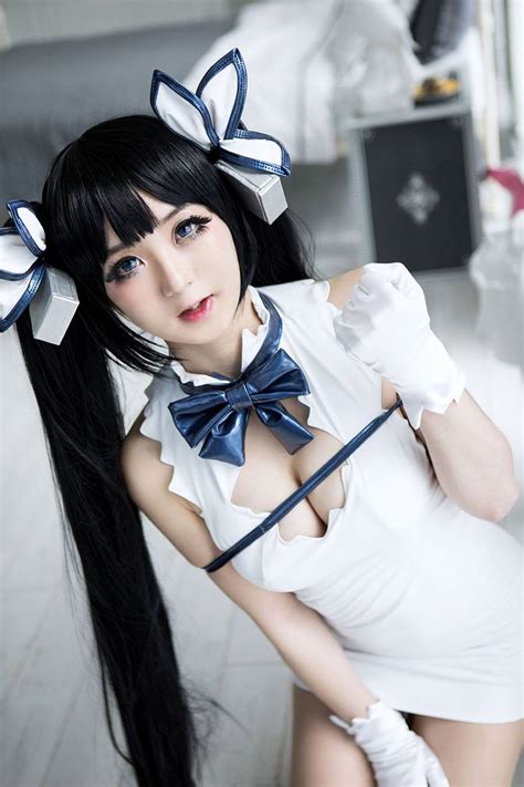 Hestia Cosplay By Kamw 1 Danmachi Is It Wrong To Try To Pick Up Girls In A Dungeon Know