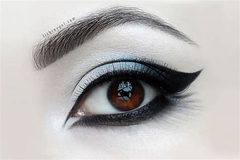 How To Create A Stunning Goth Eye Look Step By Step Makeup Tutorial