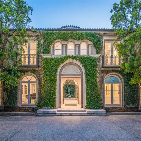 Tuscan Style Home In One Of Las Most Exclusive Neighborhoods Asks