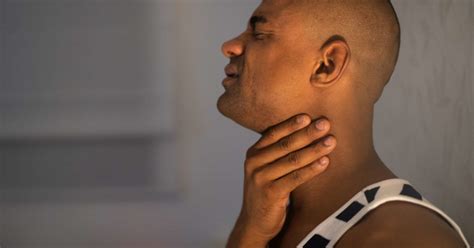 Sore Throat Causes Symptoms And When To See A Doctor