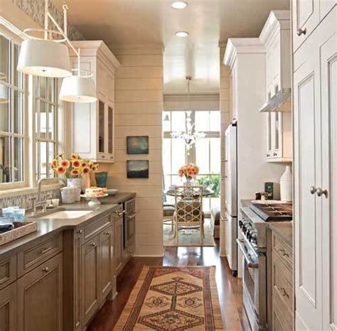 If you're stuck with a small rectangular tile is modern and fresh. Home Interior Design & Remodeling: How to Renovate A ...