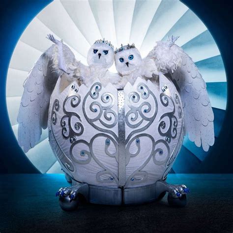 By lauren piester nov 05, 2020 1:46 am tags tv celebrities entertainment the masked singer Masked singer reveals the first pair of contestants ...