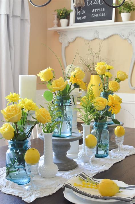 I research every product i recommend, and i only give high marks to the very best. Simple Summer Dining Room | Dining room table centerpieces ...