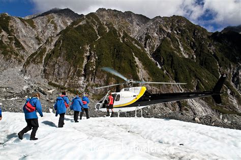 Heli Hiking On Franz Josef Glacier New Zealand Backpacker Banter