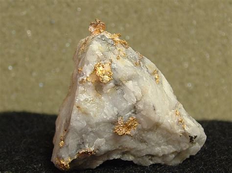 Native Gold In Quartz Specimens