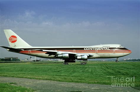Continental Airlines Boeing 747 243b N605pe October 1988 Photograph