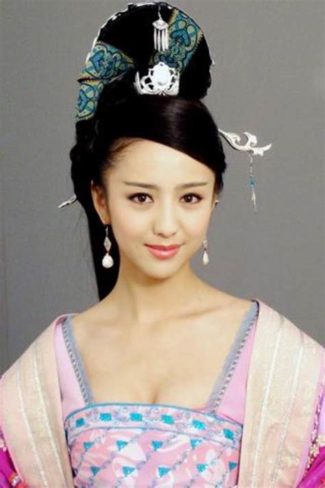 Nine Hot Gorgeouspretty Cute And Sexy Chinese Actresses Singers Hubpages