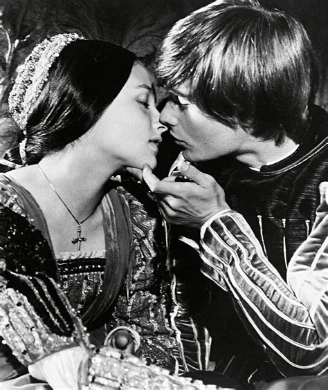 Olivia Hussey And Leonard Whiting In Romeo And Juliet