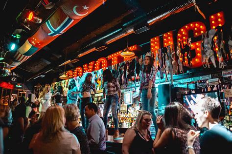 Coyote Ugly Brings Bartop Dancing And Body Shots To Fort Worth Eater Dallas