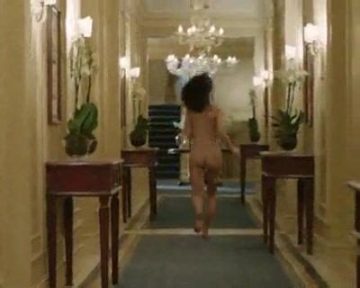Olivia Wilde Running Naked Down A Hallway