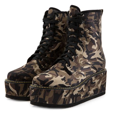 Minimalist side zipper combat boots. Archer-1 Platform Combat Boots