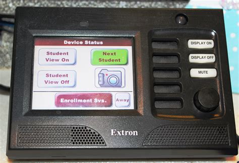 College Achieves New Level Of Student Service With Extron Touchlink