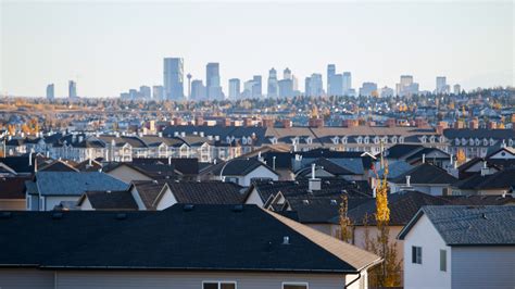 The City Vs The Suburbs Well Help You Decide Realtor