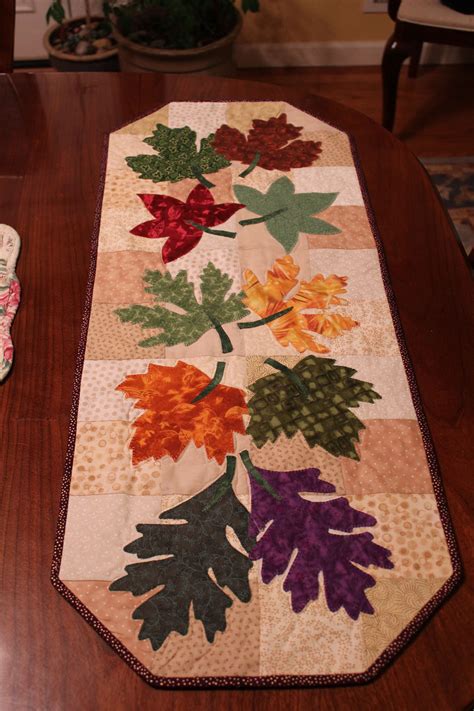 Fall Table Runner Looking At The Color Variations People Used Fall